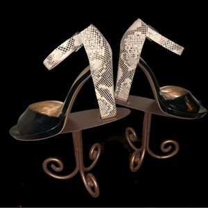 BCBG Paris Black and Cream Snake Print 4 1/2 inch Heels